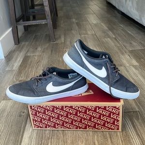 Men’s Nike SB! Size 10.5